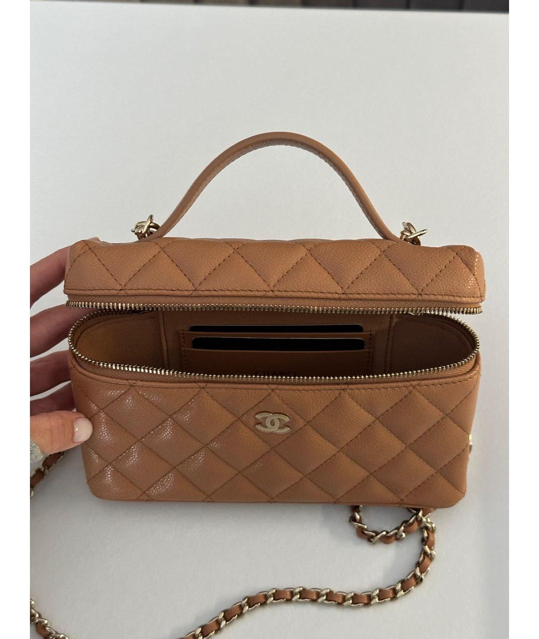 CHANEL Коралловая кожаная сумка через плечо, фото 3