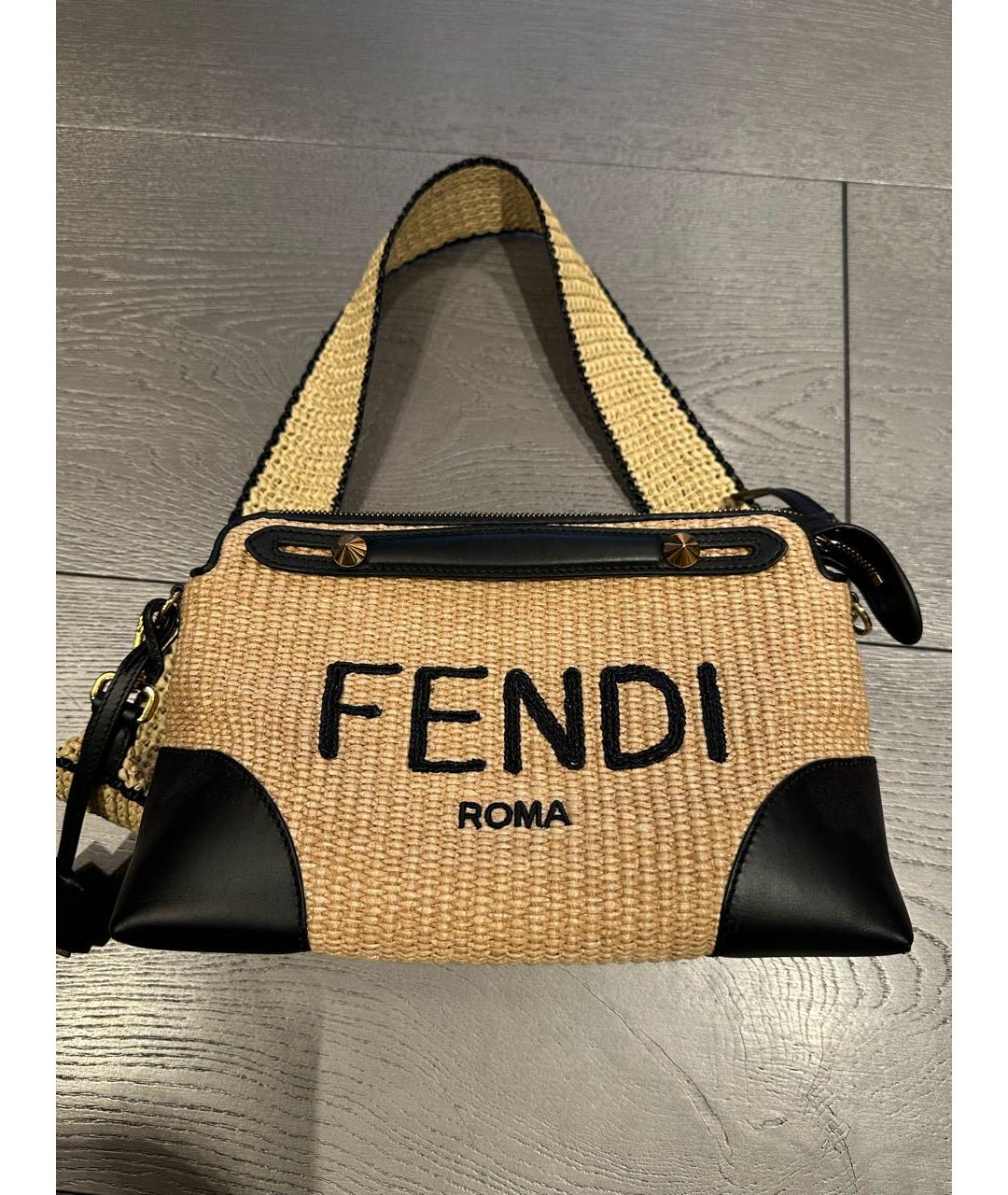 FENDI Бежевая пелетеная сумка через плечо, фото 4