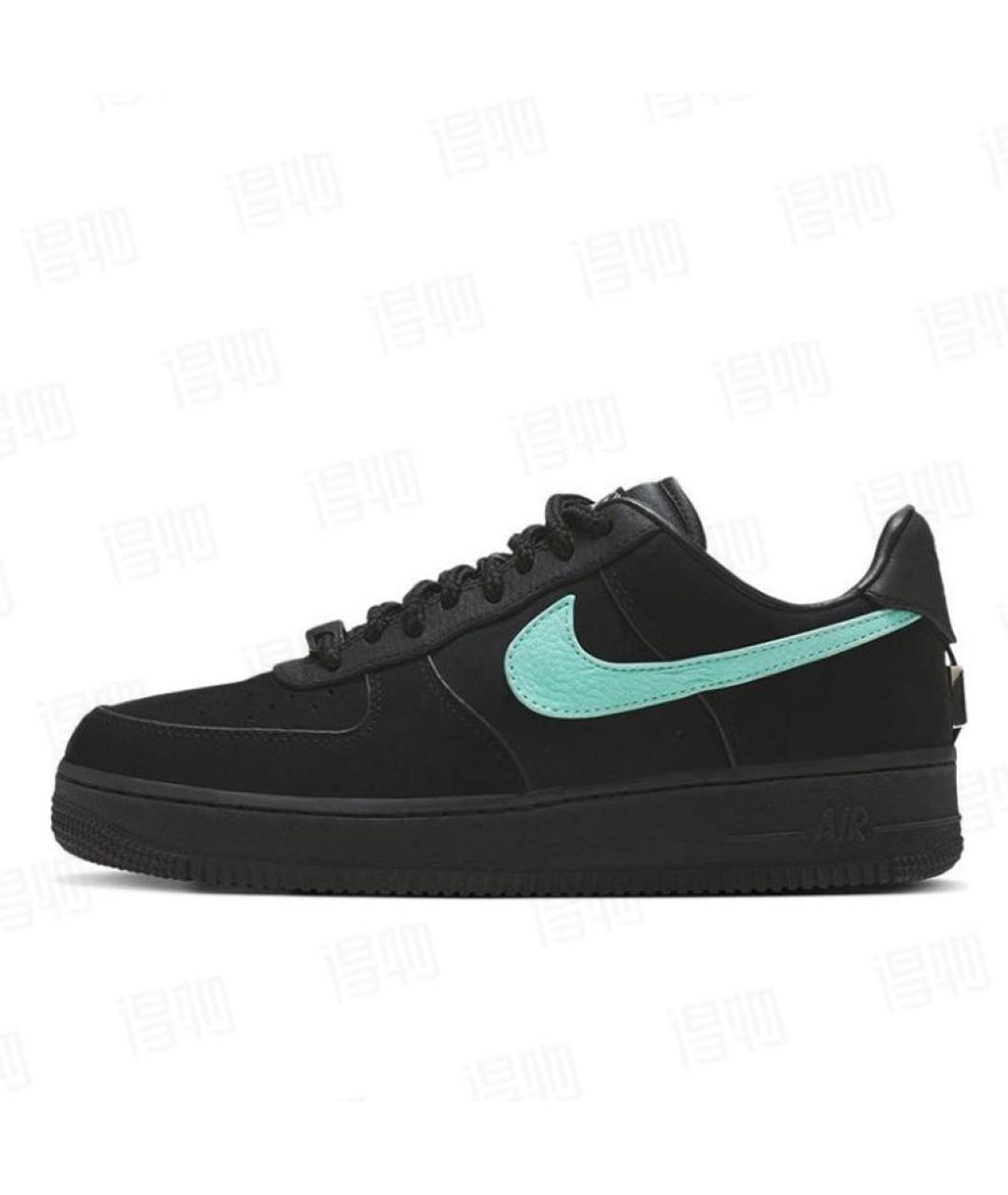 NIKE Черные нубуковые низкие кроссовки / кеды, фото 2
