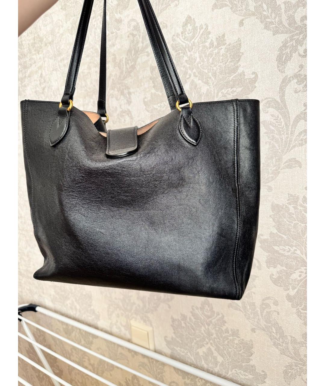 GUCCI Черная кожаная сумка с короткими ручками, фото 2