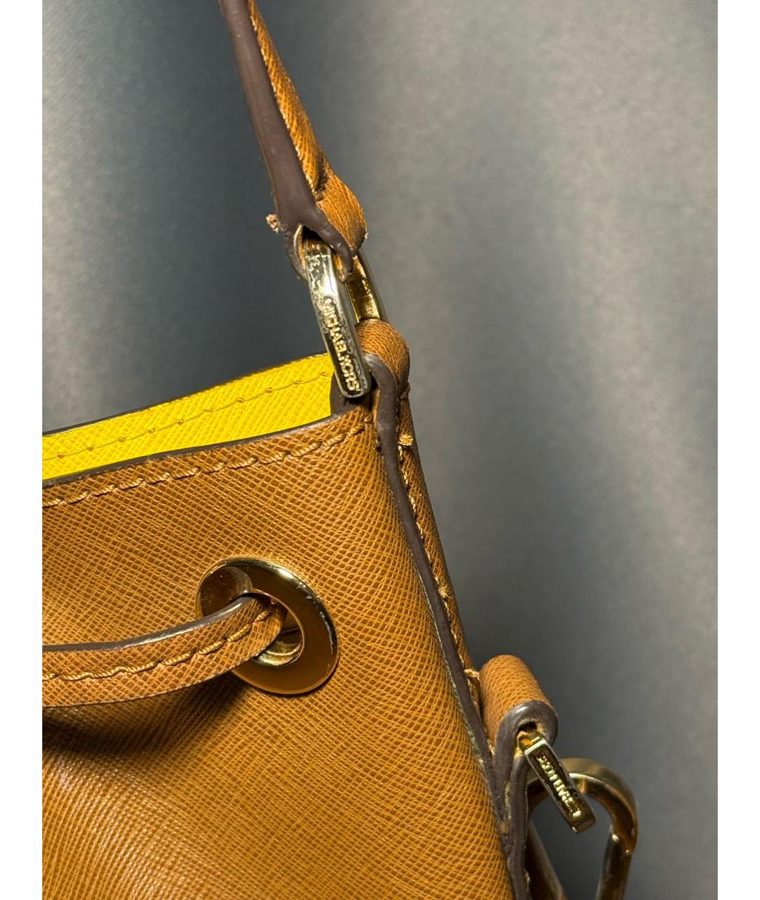 MICHAEL KORS Коричневая кожаная сумка через плечо, фото 7