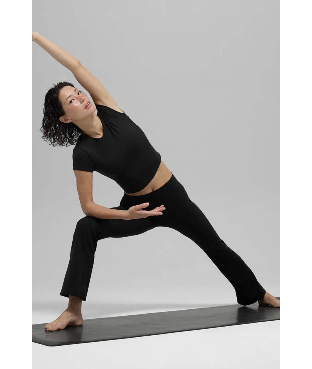 ALO YOGA Черные спортивные брюки и шорты, фото 6