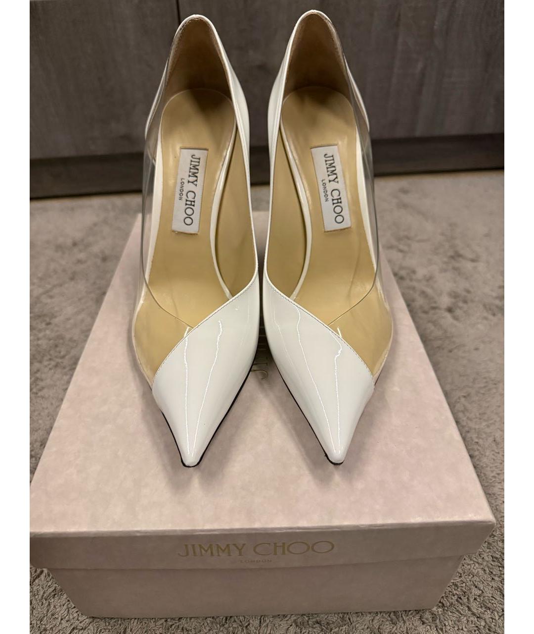 JIMMY CHOO Белые туфли из лакированной кожи, фото 3