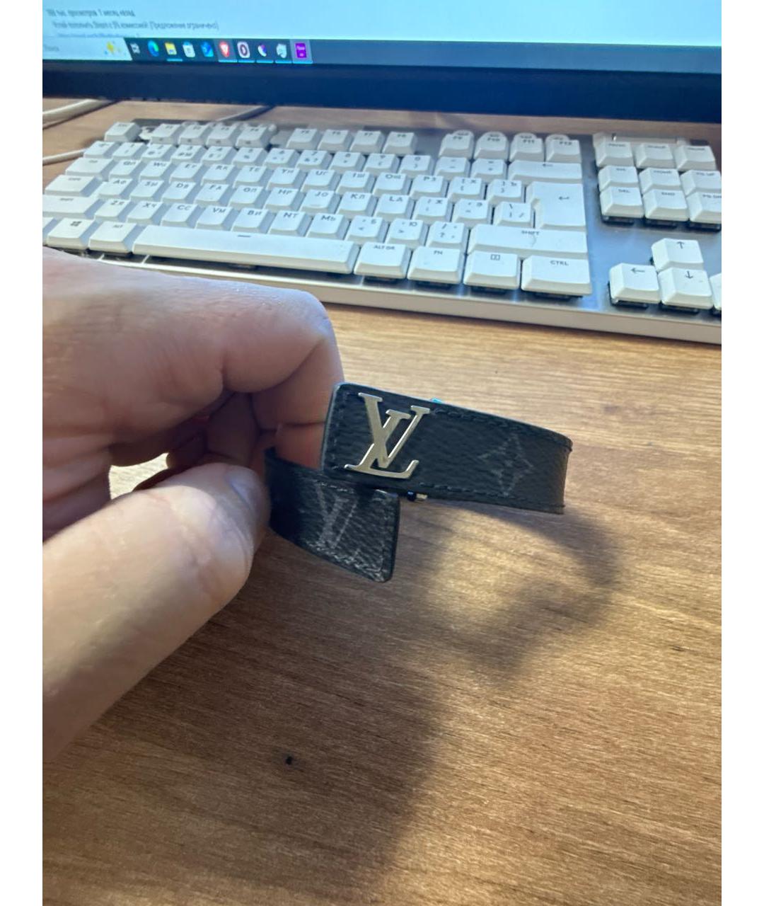 LOUIS VUITTON Черный кожаный браслет, фото 5
