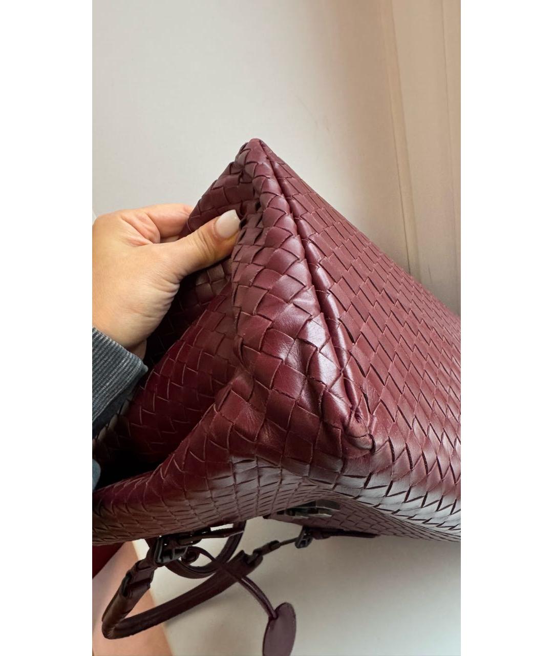 BOTTEGA VENETA Бордовая кожаная сумка с короткими ручками, фото 8