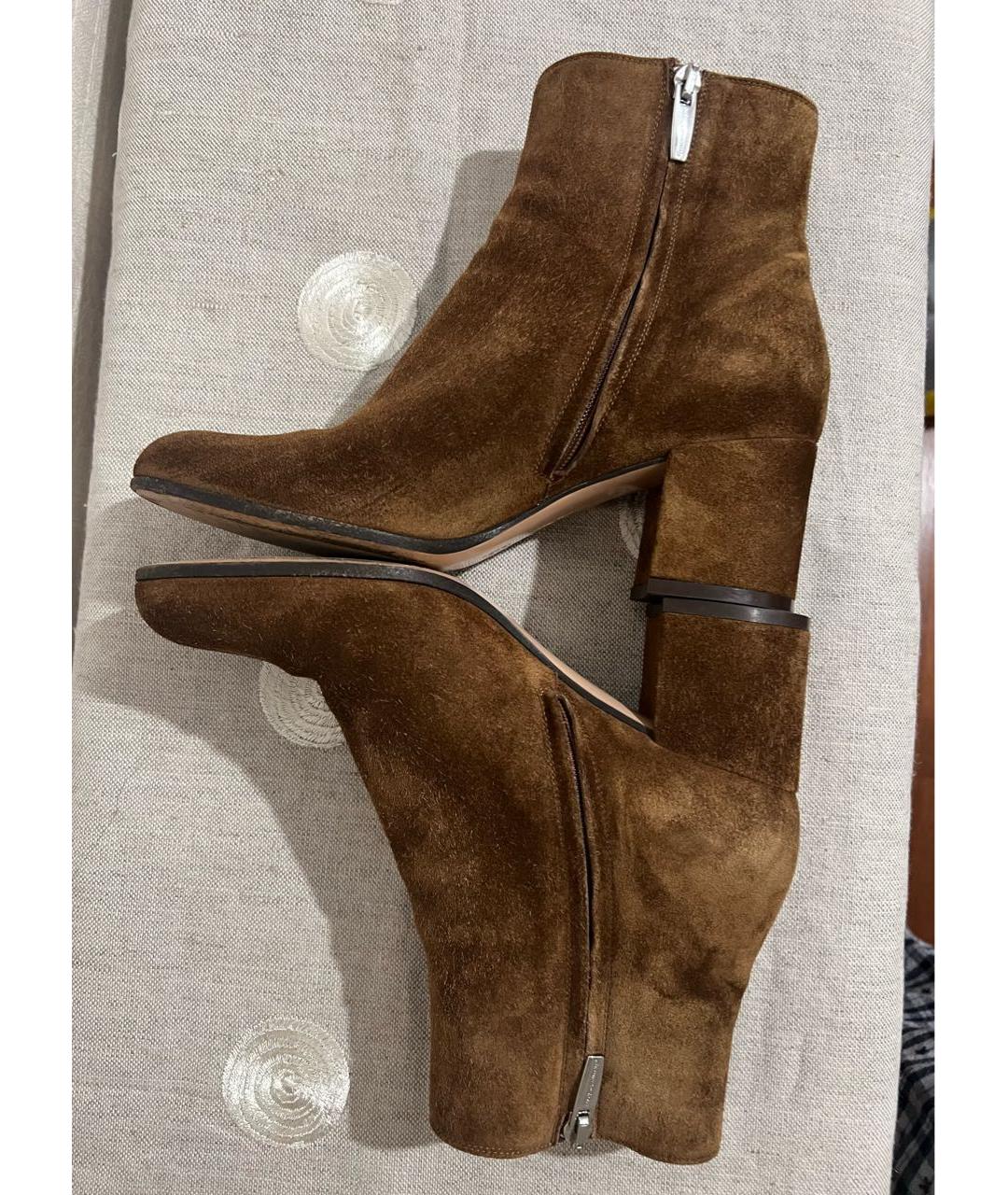 GIANVITO ROSSI Коричневые замшевые ботильоны, фото 4