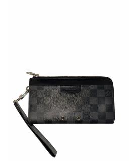 LOUIS VUITTON Кошелек