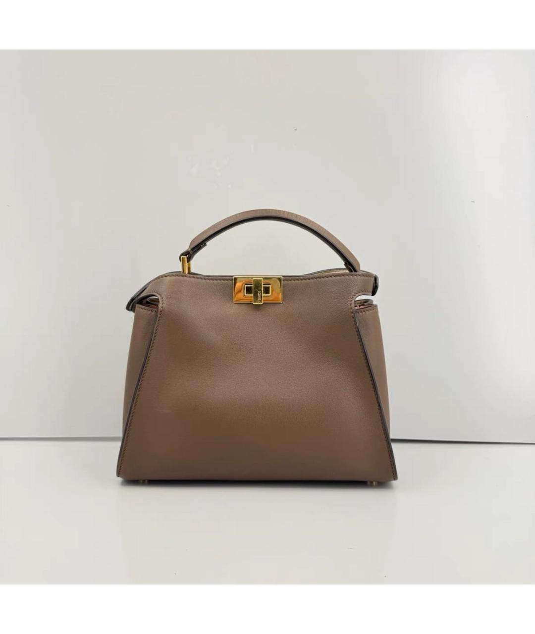 FENDI Коричневая кожаная сумка с короткими ручками, фото 8