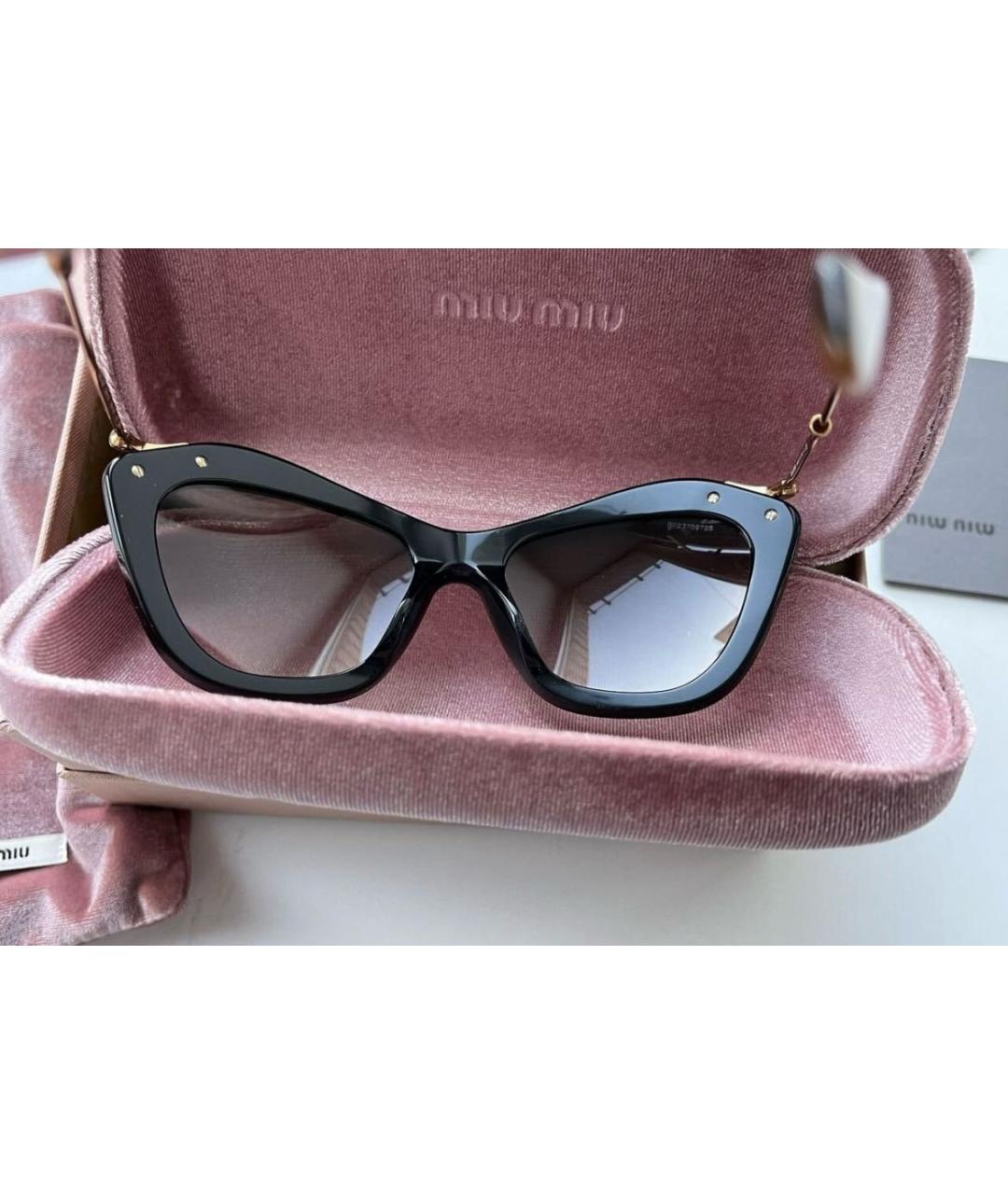 MIU MIU Черные пластиковые солнцезащитные очки, фото 3