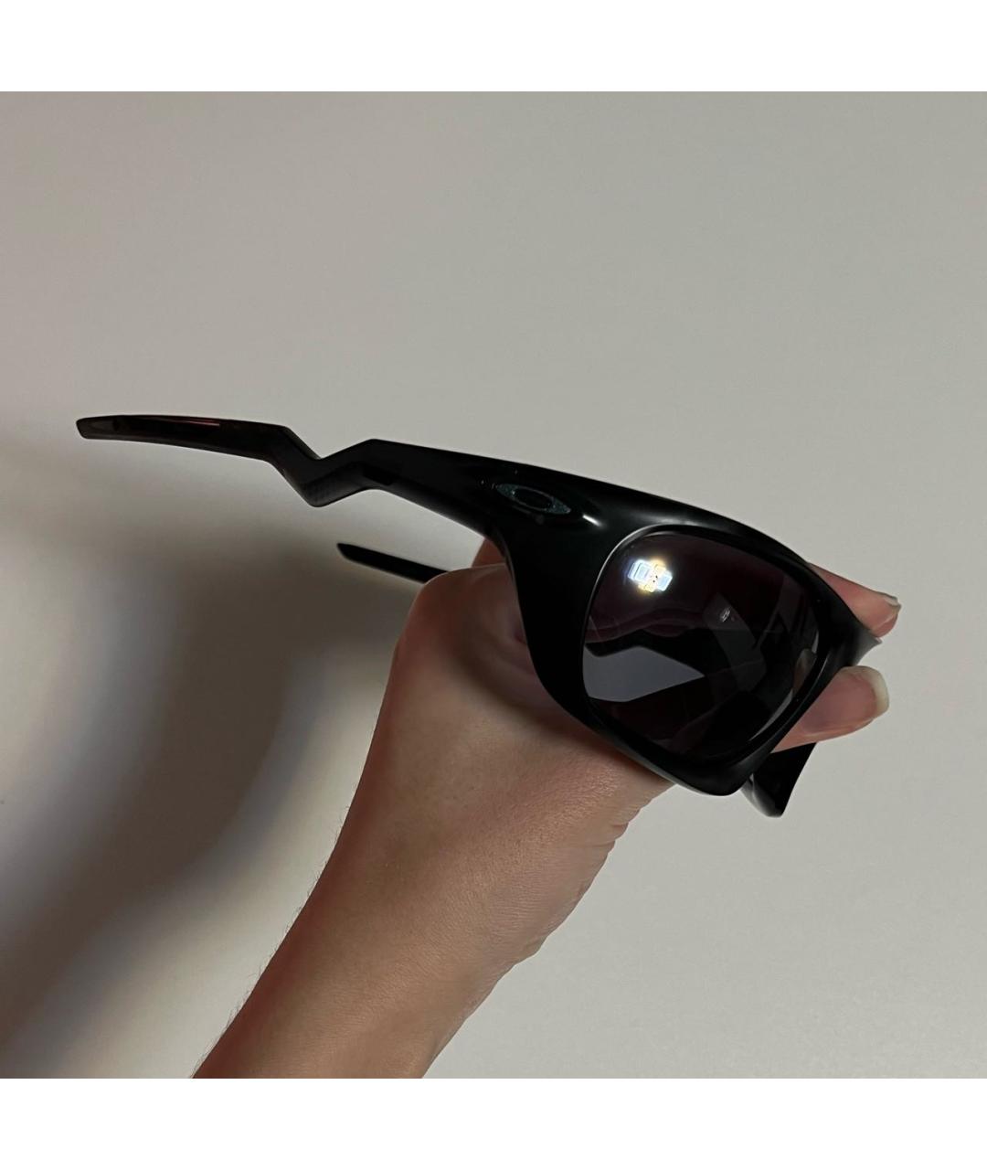 OAKLEY Черные пластиковые солнцезащитные очки, фото 2