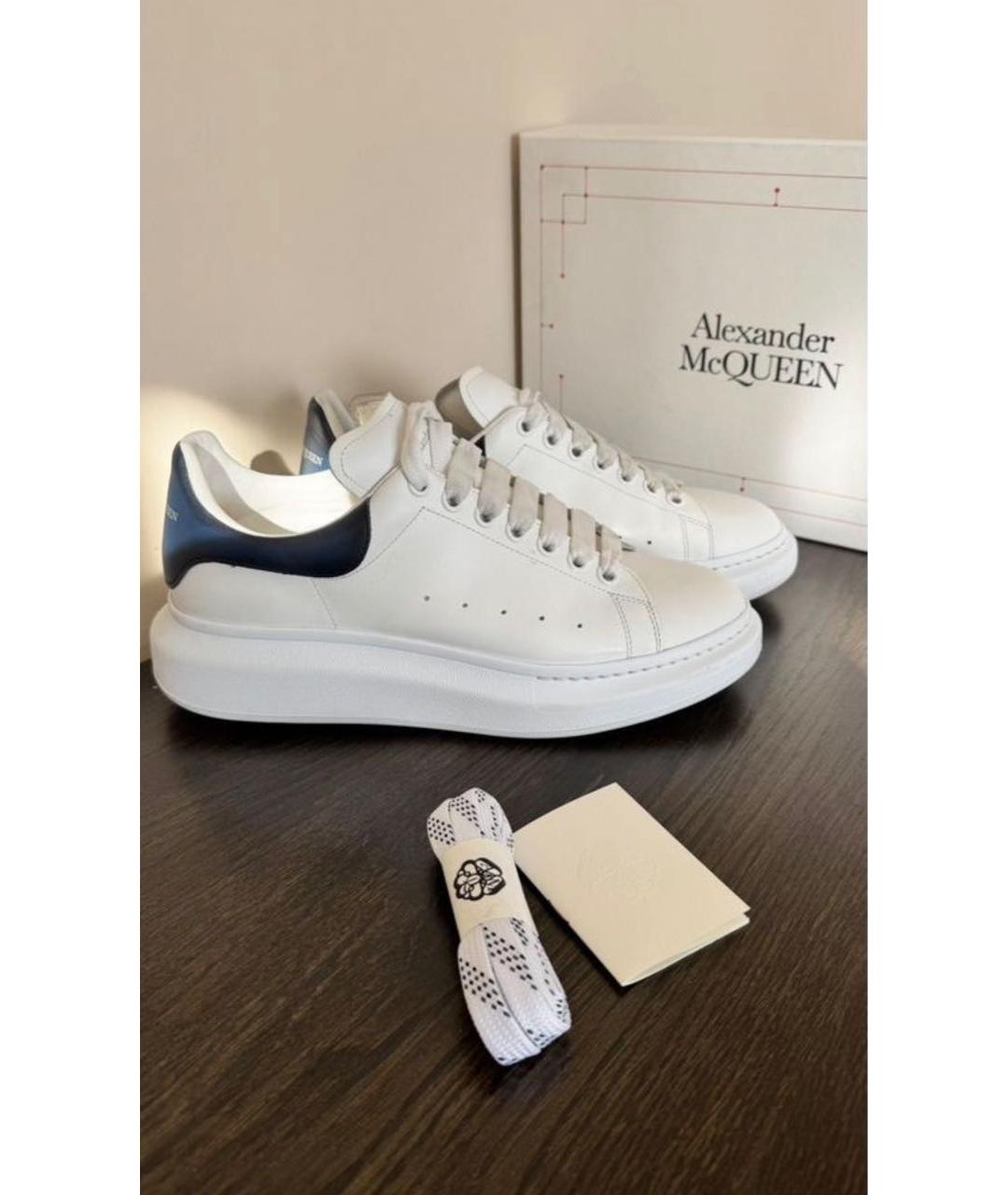 ALEXANDER MCQUEEN Белые кожаные низкие кроссовки / кеды, фото 4