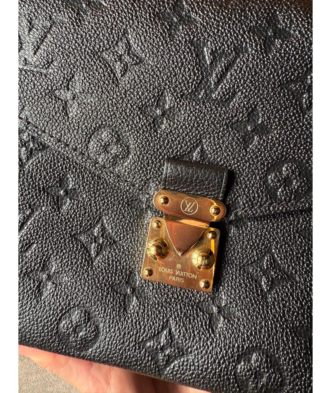 LOUIS VUITTON Черная кожаная сумка с короткими ручками, фото 5