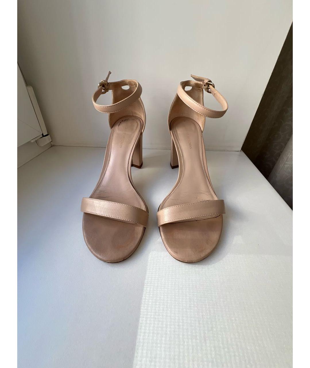 STUART WEITZMAN Бежевые кожаные босоножки, фото 2