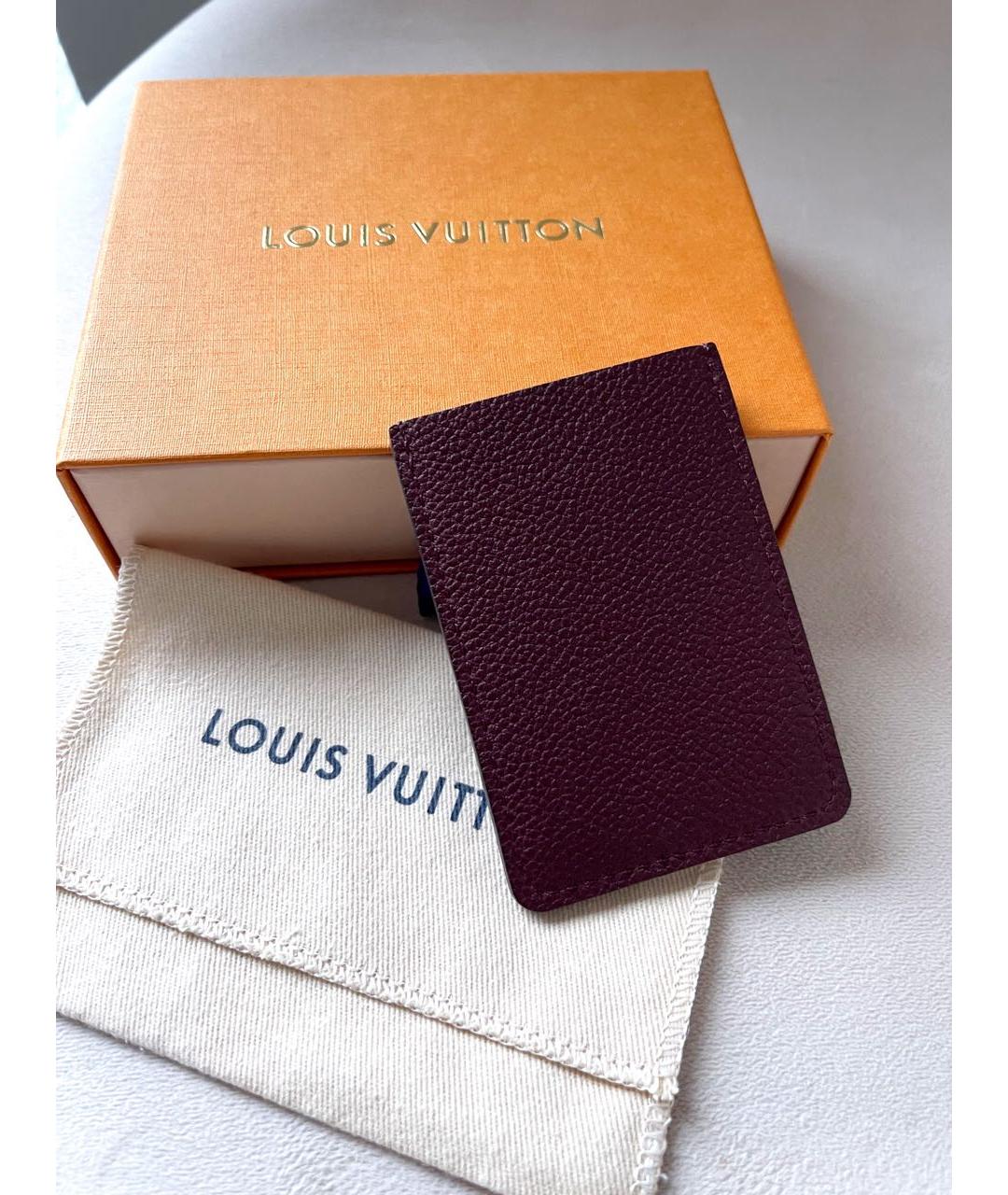 LOUIS VUITTON Бордовый кожаный кардхолдер, фото 3