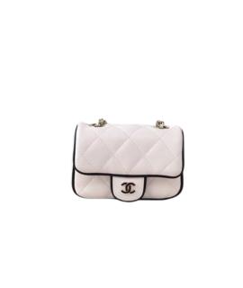 CHANEL Сумка через плечо