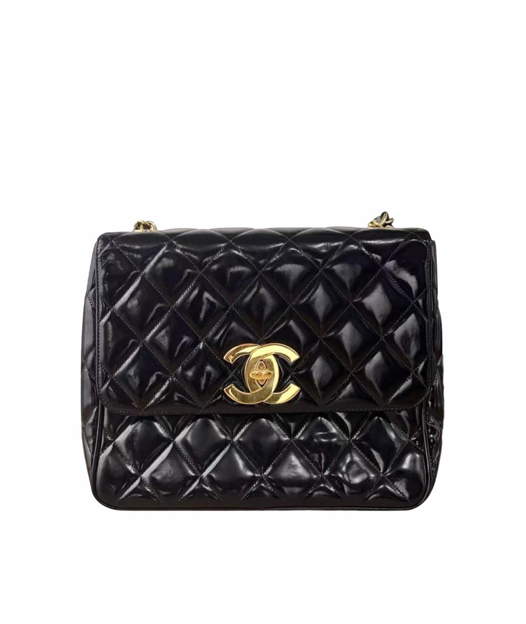 CHANEL Черная сумка через плечо из лакированной кожи, фото 1