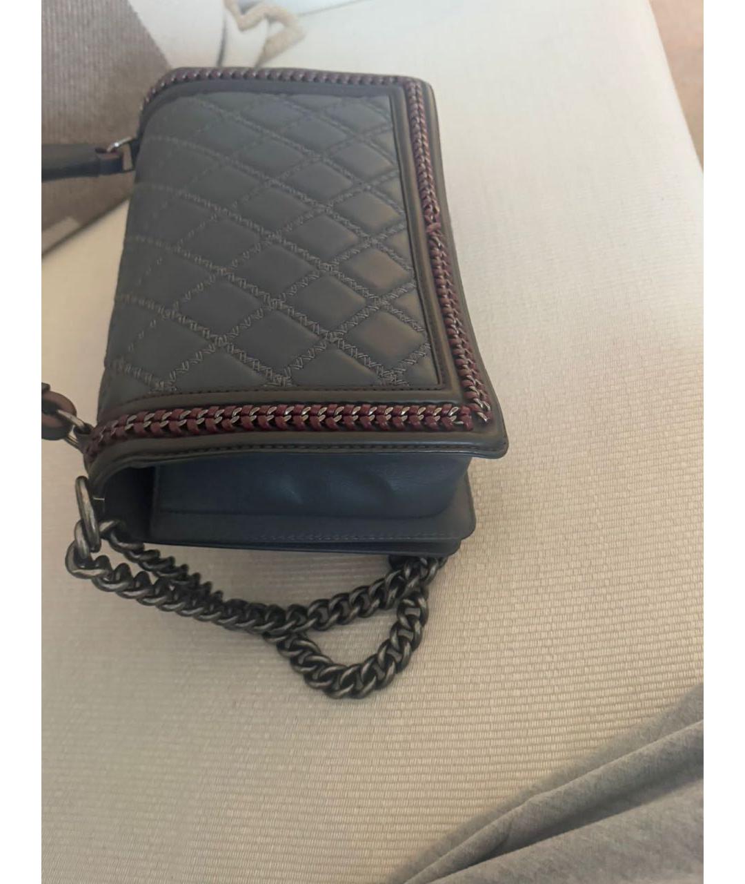 CHANEL Темно-синяя кожаная сумка через плечо, фото 3