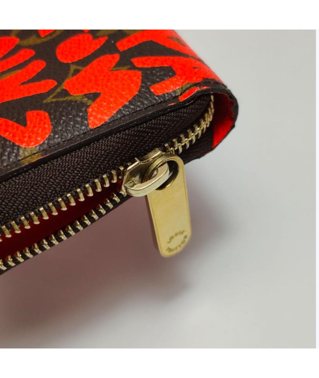 LOUIS VUITTON Коричневый кожаный кошелек, фото 7