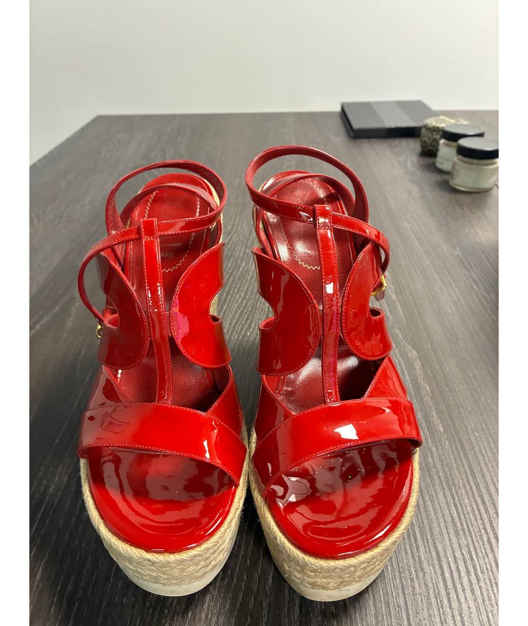 SAINT LAURENT Красные босоножки, фото 3