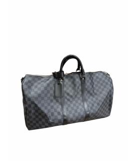 LOUIS VUITTON Дорожная и спортивная сумка