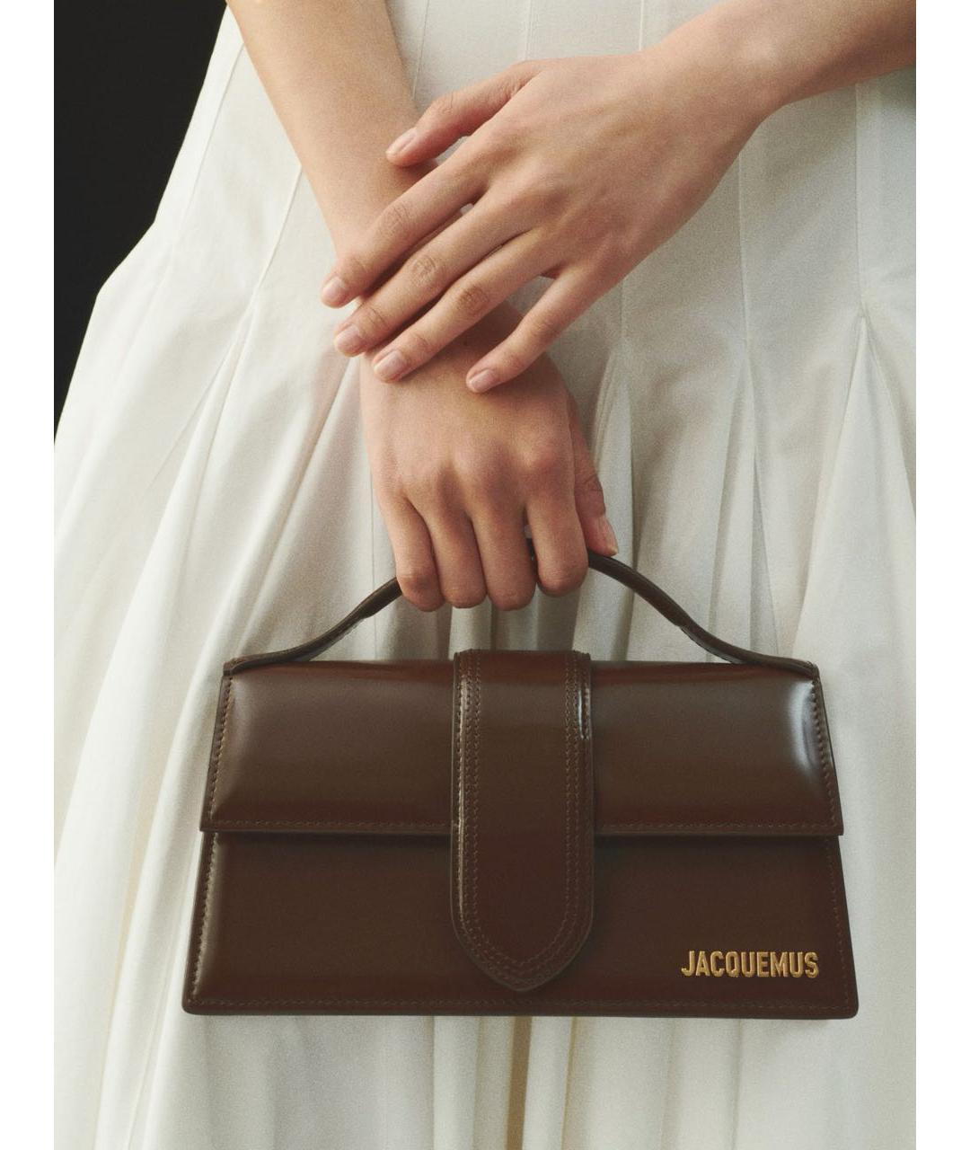 JACQUEMUS Коричневая кожаная сумка с короткими ручками, фото 5