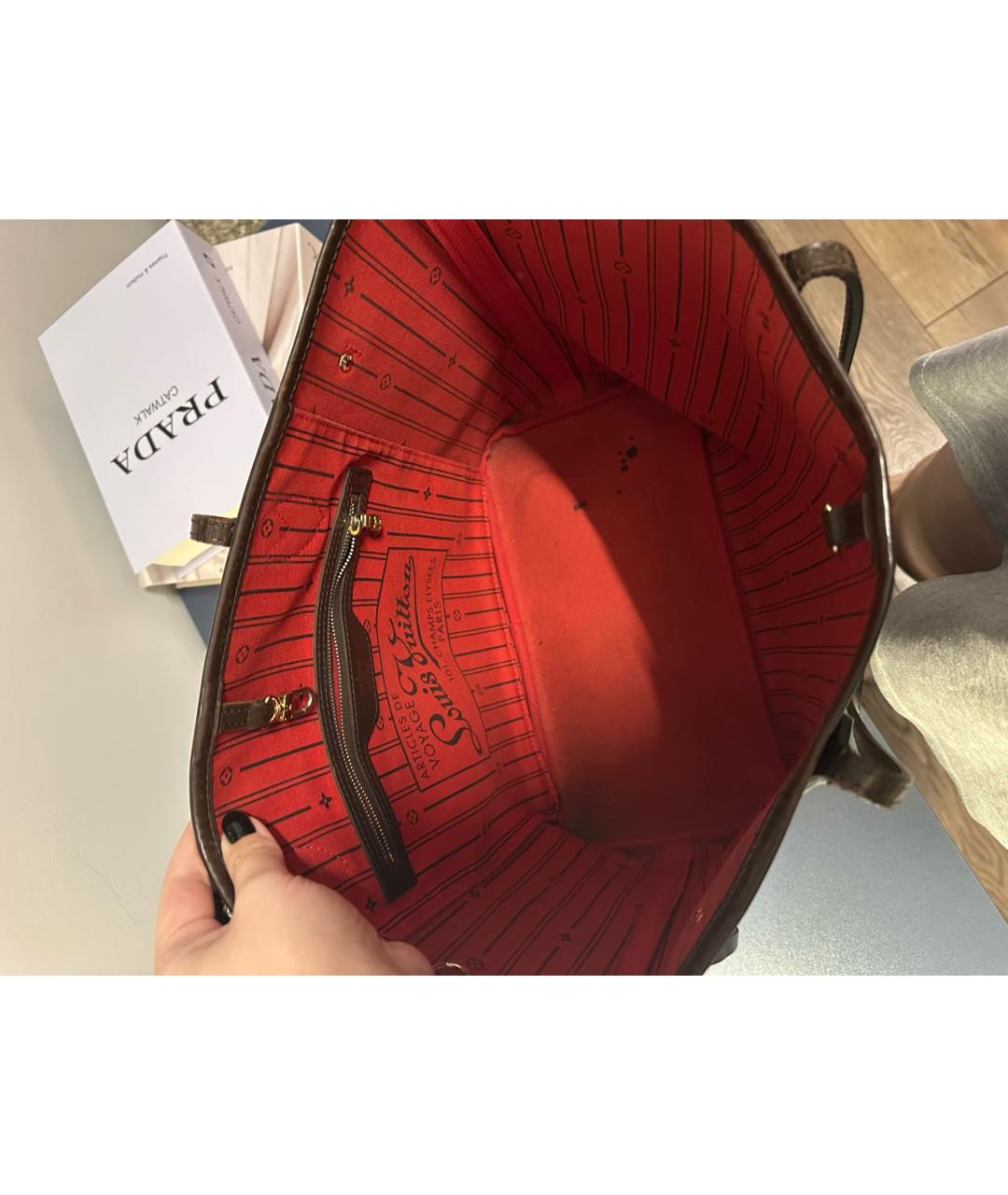 LOUIS VUITTON Коричневая кожаная сумка через плечо, фото 4