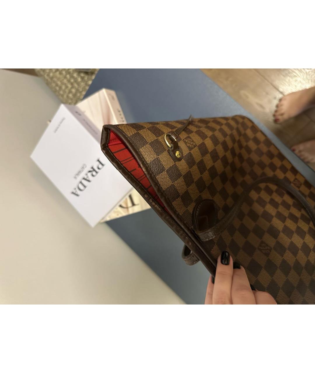 LOUIS VUITTON Коричневая кожаная сумка через плечо, фото 7