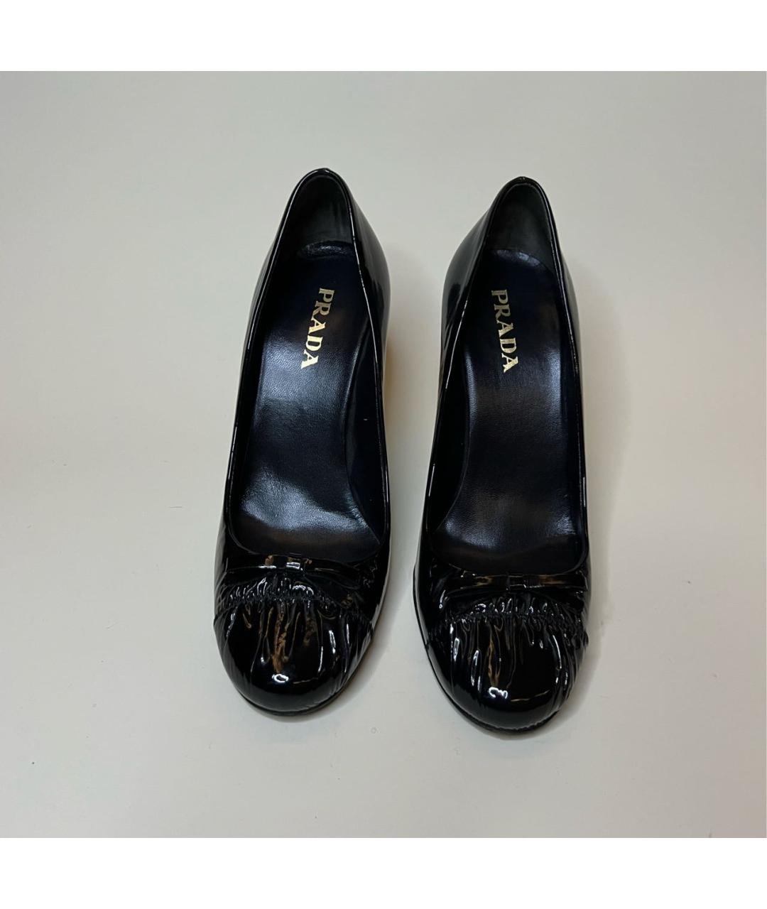PRADA Черные туфли из лакированной кожи, фото 2