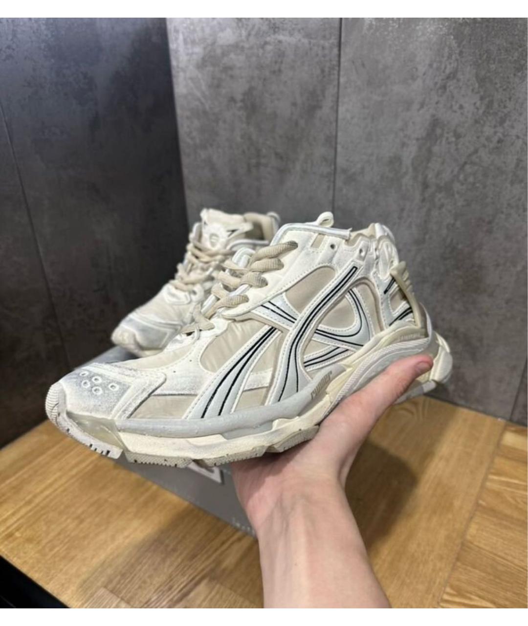 BALENCIAGA Бежевые замшевые низкие кроссовки / кеды, фото 2