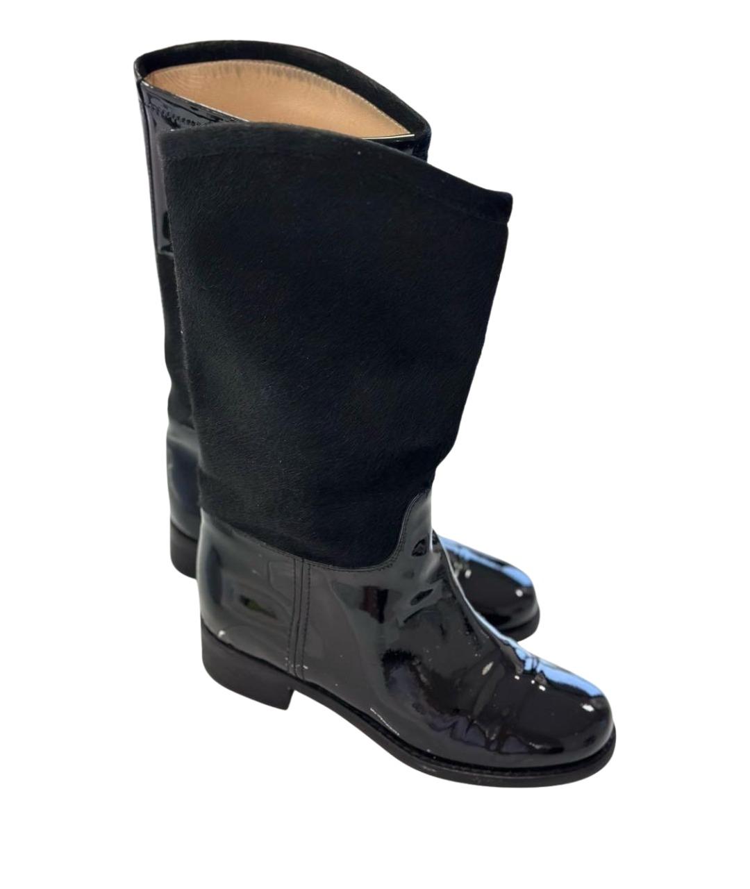 CHANEL Черные сапоги из лакированной кожи, фото 1