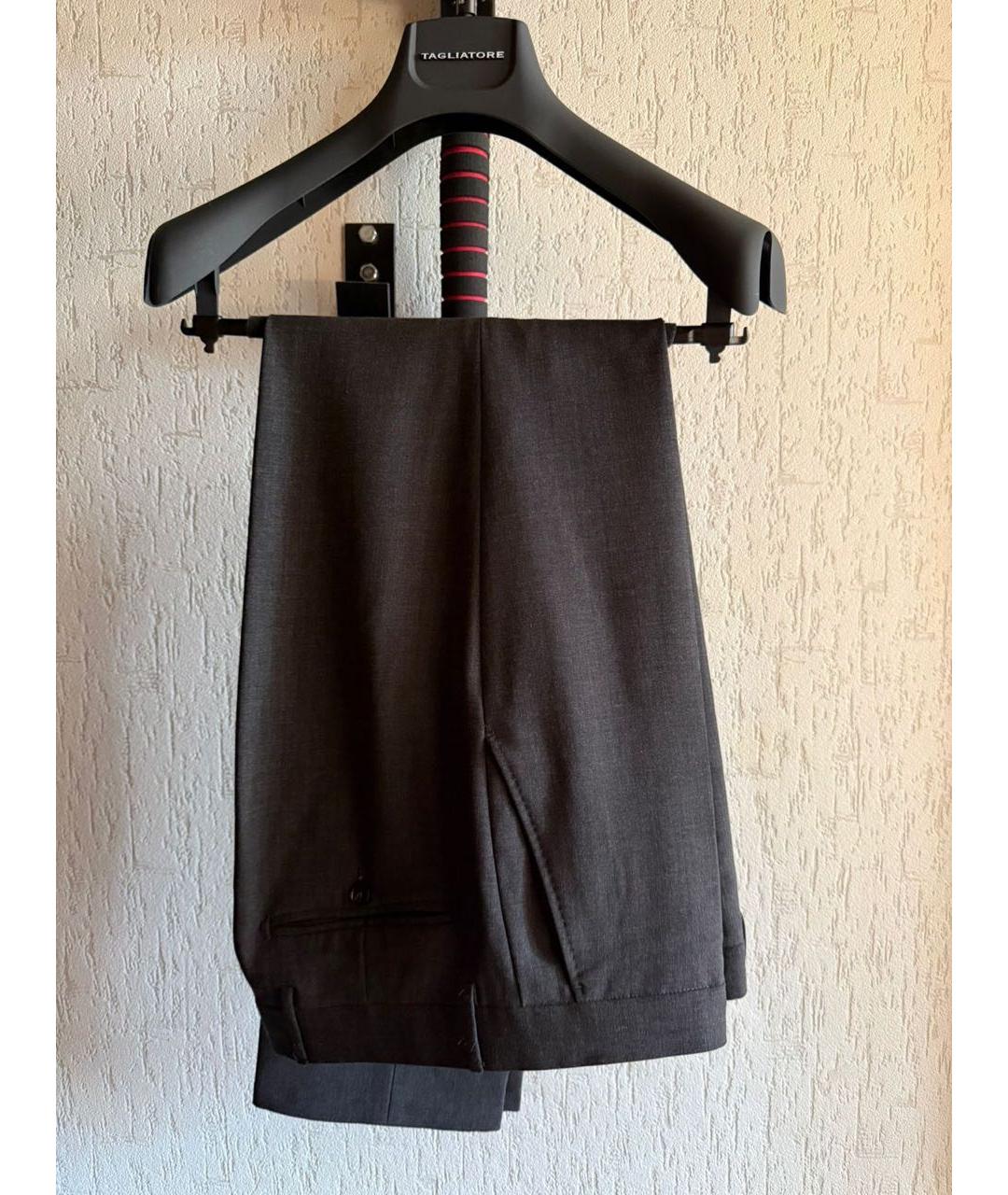 TAGLIATORE Серый классический костюм, фото 4