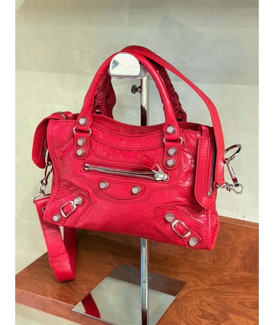 BALENCIAGA Красная кожаная сумка через плечо, фото 2