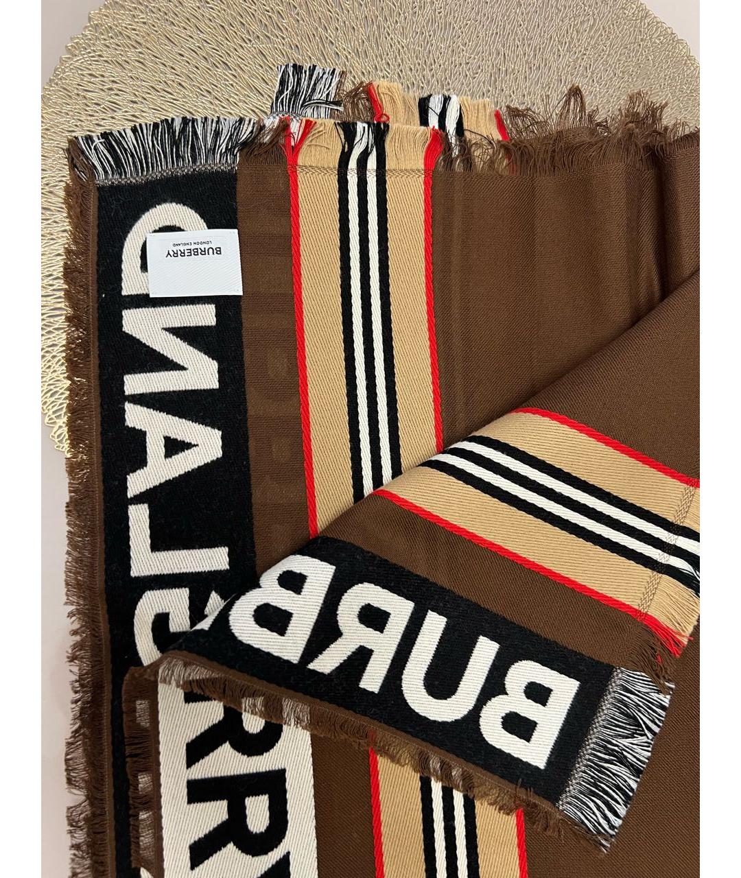 BURBERRY Коричневый шерстяной шарф, фото 3