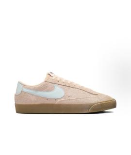 NIKE Низкие кроссовки / кеды