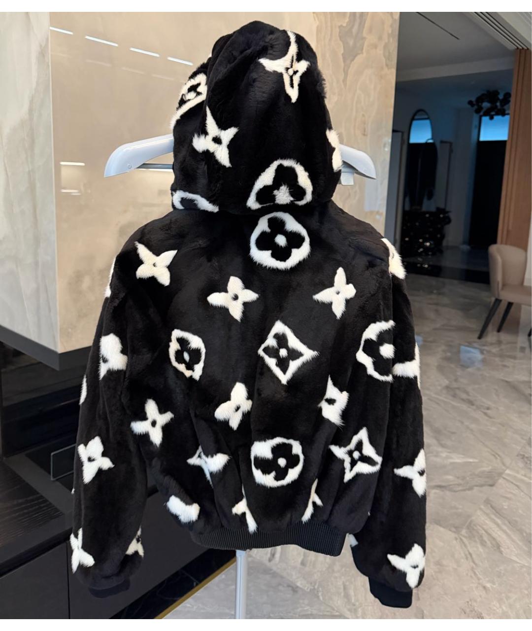 LOUIS VUITTON Черная меховая шуба, фото 2