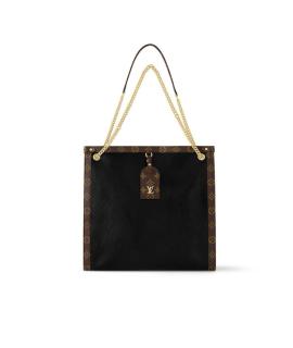 LOUIS VUITTON Сумка через плечо