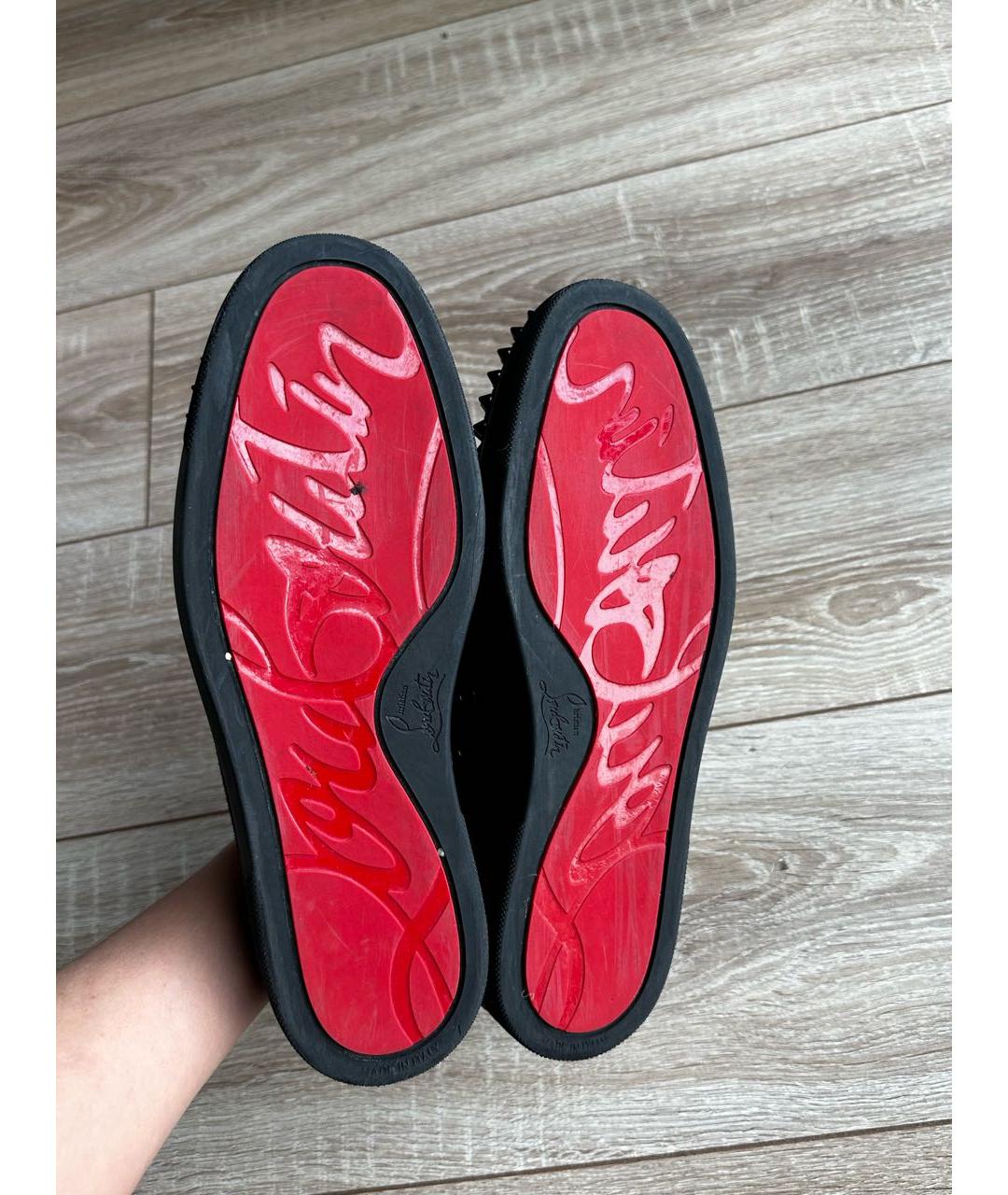 CHRISTIAN LOUBOUTIN Черные замшевые низкие кроссовки / кеды, фото 6