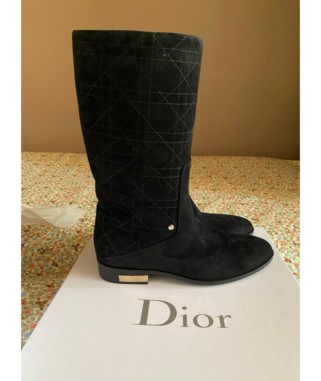 CHRISTIAN DIOR Черные замшевые сапоги, фото 9