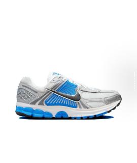 NIKE Низкие кроссовки / кеды