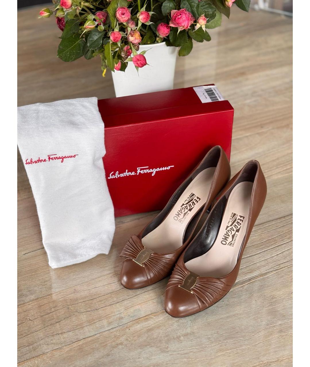 FERRAGAMO Коричневые кожаные туфли, фото 2