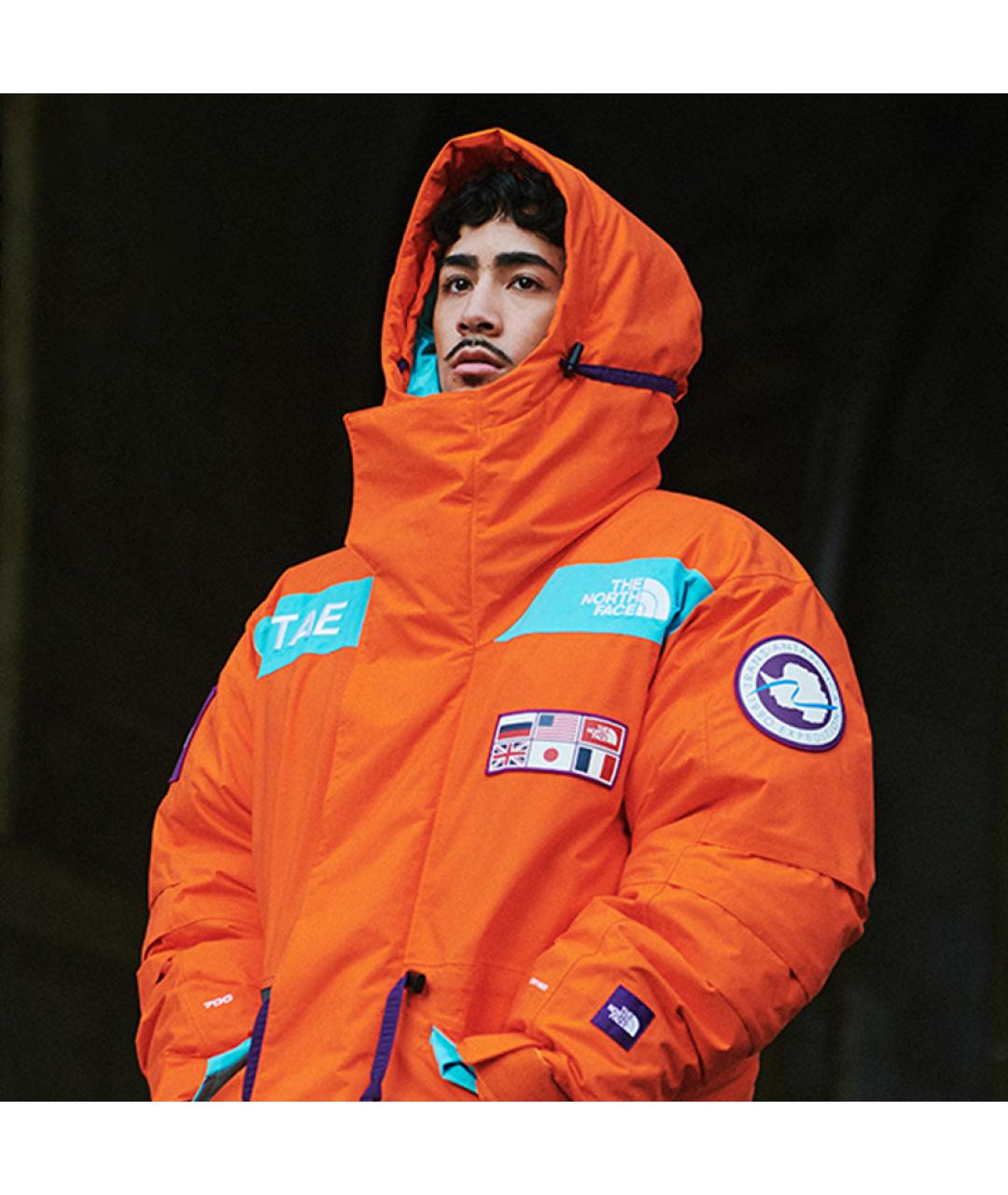 THE NORTH FACE Оранжевый пуховик, фото 3