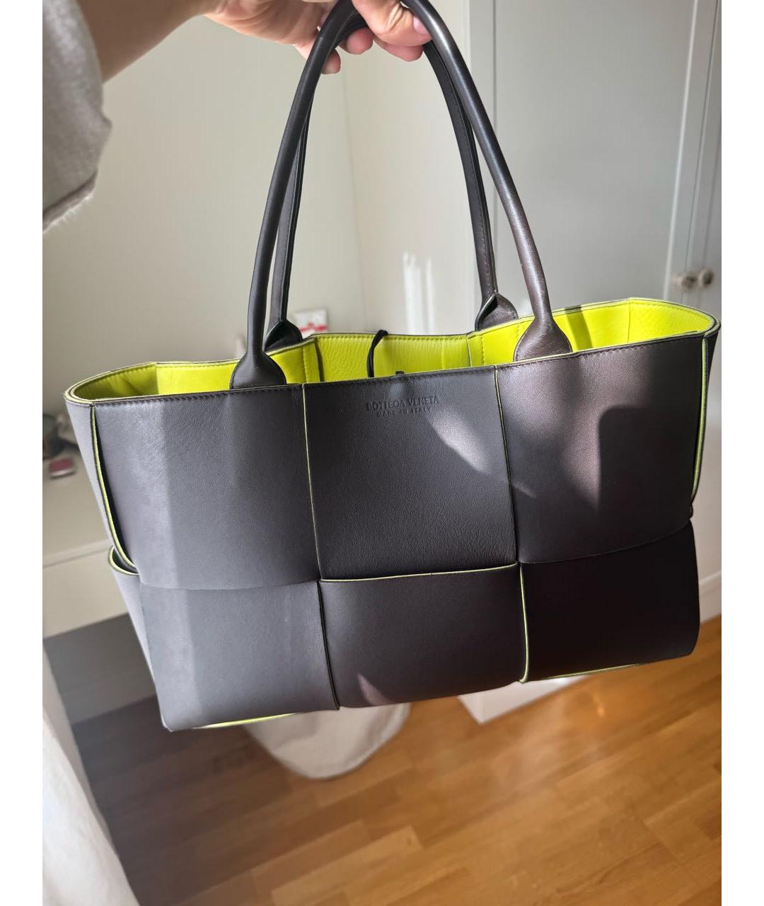 BOTTEGA VENETA Коричневая кожаная сумка через плечо, фото 2