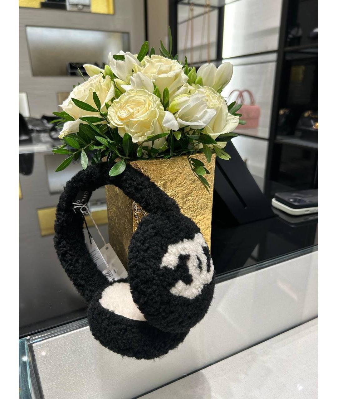 CHANEL Черные кашемировые наушники, фото 2