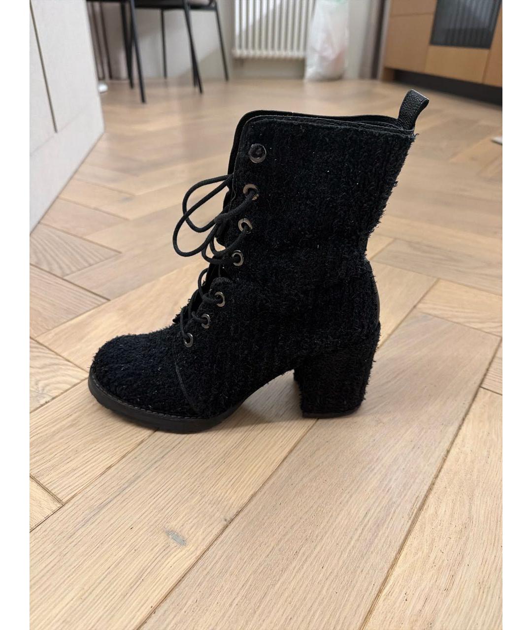 STUART WEITZMAN Черные текстильные ботильоны, фото 6