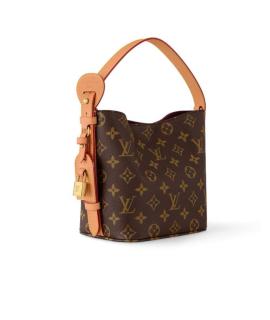 LOUIS VUITTON Сумка с короткими ручками