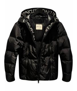 MONCLER Пуховик
