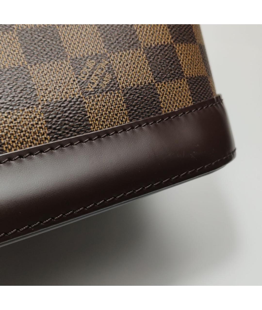 LOUIS VUITTON Коричневая кожаная сумка с короткими ручками, фото 3