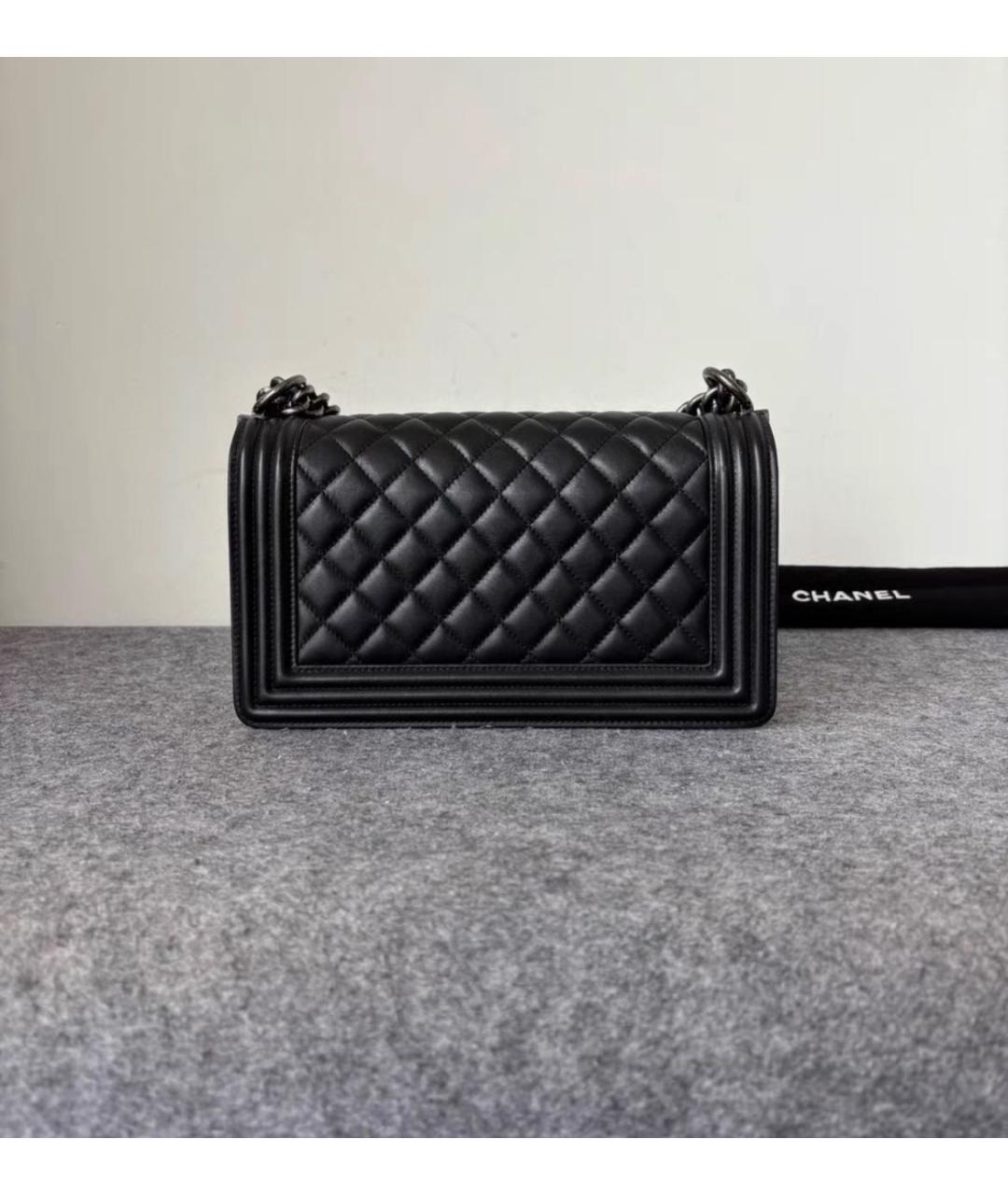 CHANEL Черная кожаная сумка через плечо, фото 3