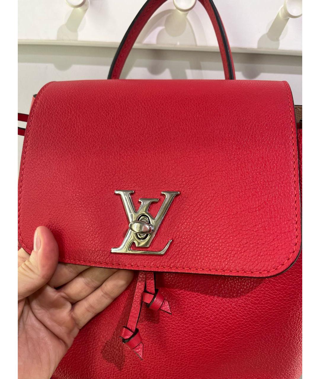 LOUIS VUITTON Красный кожаный рюкзак, фото 7