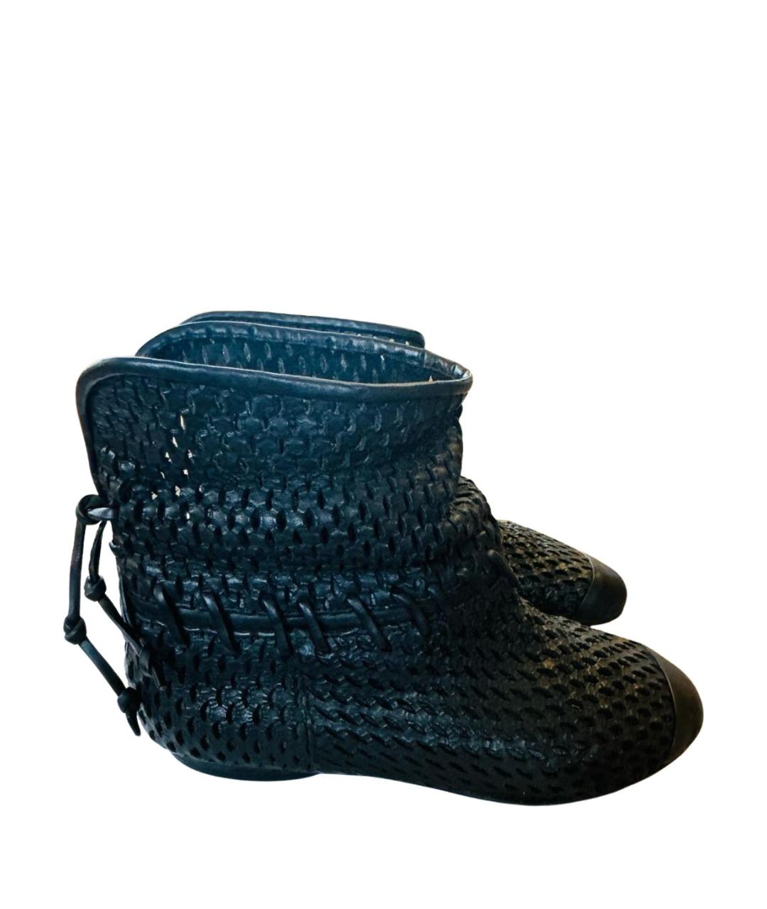 CHANEL Черные кожаные полусапоги, фото 1